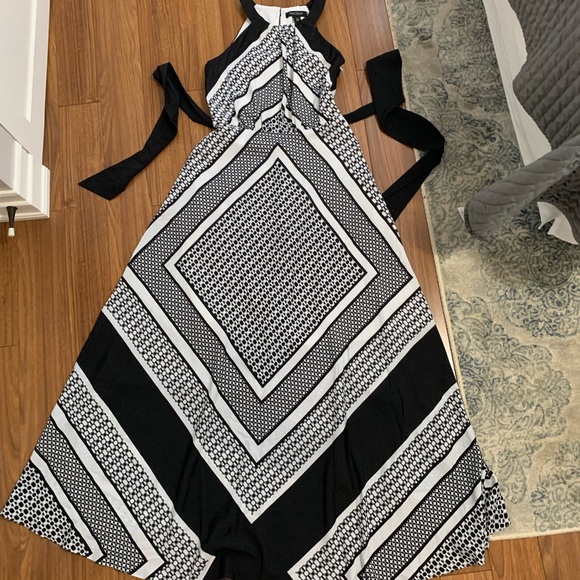 Halter Style Maxi Dress - Size 2 - Picture 2 of 4